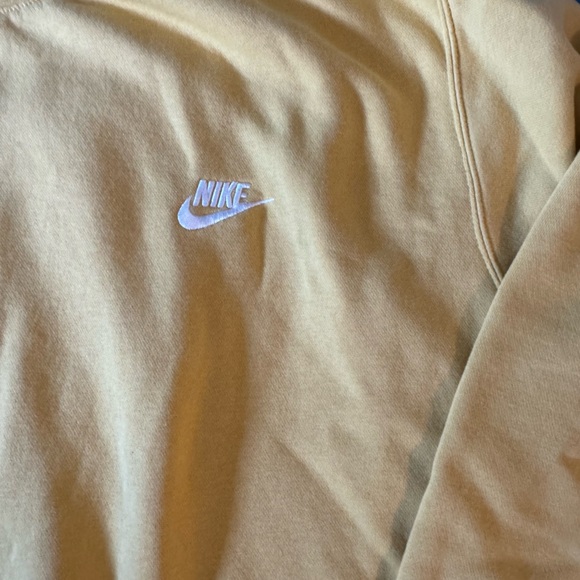 Nike crewneck sweatshirt - Picture 2 of 4
